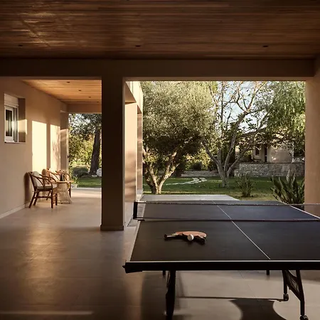 Hora Ionica Villa, 10acre Of Endless Green, By Thinkvilla *