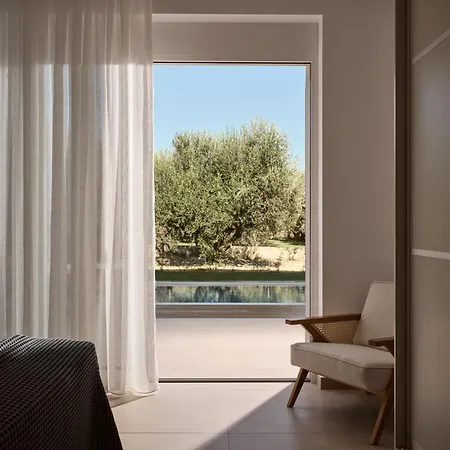 Hora Ionica Villa, 10acre Of Endless Green, By Thinkvilla Villa *